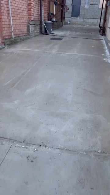 Готовимся делать шлифовку бетона с мраморной крошкой #shortvideo #youtube #top #shortsvideo смотреть онлайн