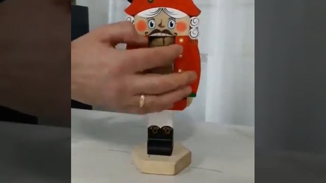 Сувенир "Щелкунчик" смотреть онлайн