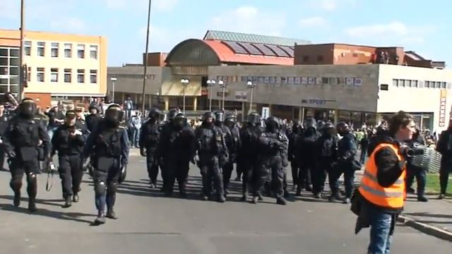Robert Tonelli Demonstrace Krupka смотреть онлайн