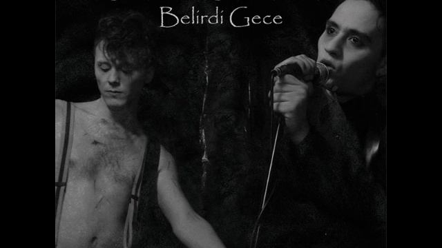 She Past Away - Ruh (Official Audio) смотреть онлайн