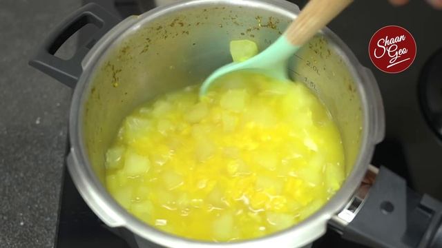 കുമ്പളങ്ങ പരിപ്പ് കറി | Kumbalanga Parippu Curry Recipe | Kerala side dish for rice смотреть онлайн