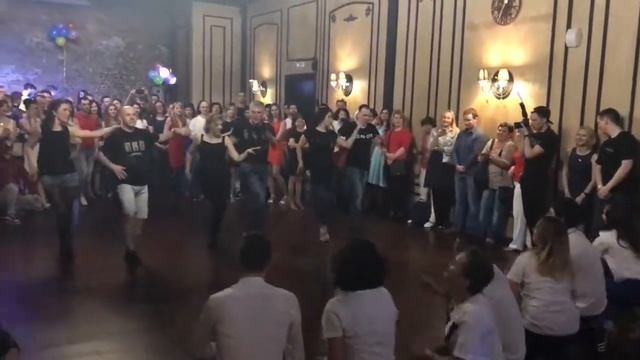 Отчетное выступление группы. Crazy Color Party 2018. смотреть онлайн