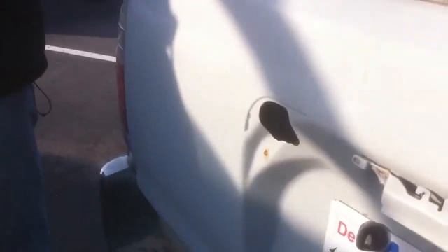DD 9518's pushing some air смотреть онлайн