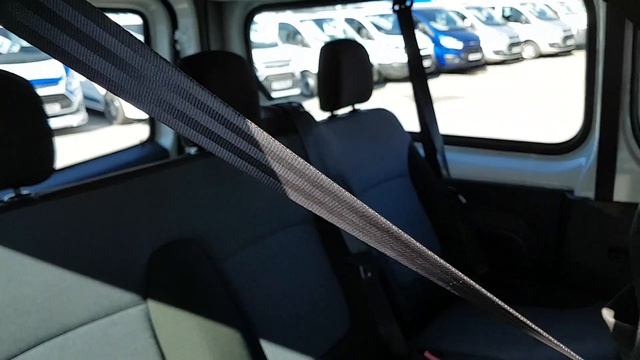 Vivaro lwb new model minibus смотреть онлайн