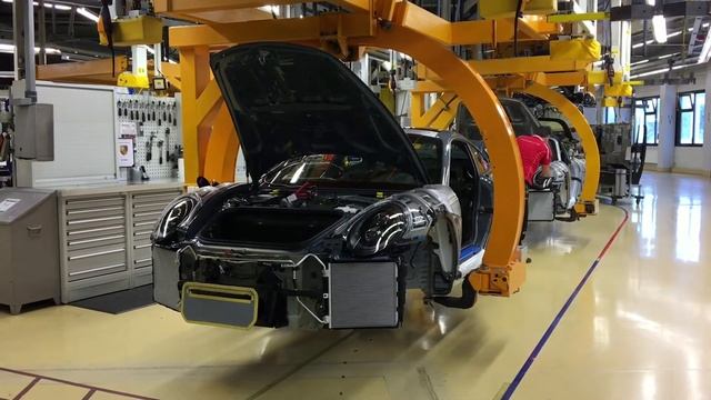 One Millionth Porsche 911 смотреть онлайн