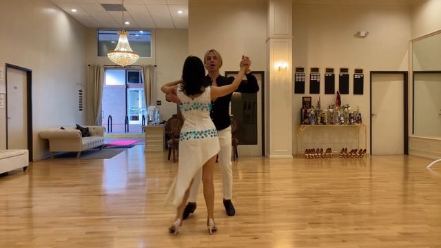 Bronze Level Cha Cha Steps by Oleg Astakhov - ballroom dance lessons in Los Angeles смотреть онлайн