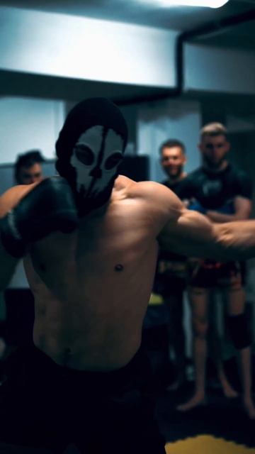 BE A MONSTER 🦁 смотреть онлайн
