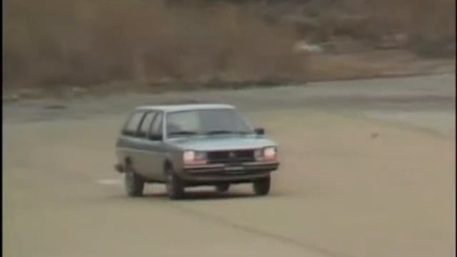 MW 1982 Volkswagen Quantum Wagon Road Test | Retro Review смотреть онлайн