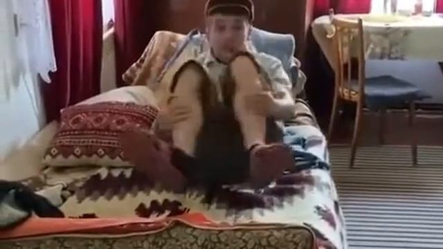 Льолік лисого ганяє😅 #льолік #назар #😂😂😂 смотреть онлайн