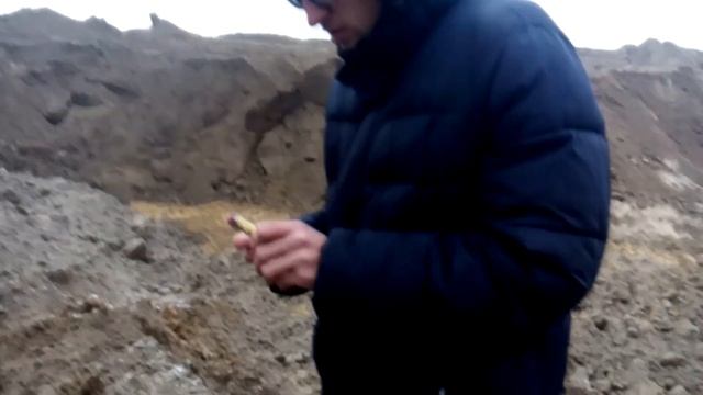 Много взрывов петард С4 VS гром-4 VS Mega Piratka P2000 | Взрыв льда смотреть онлайн