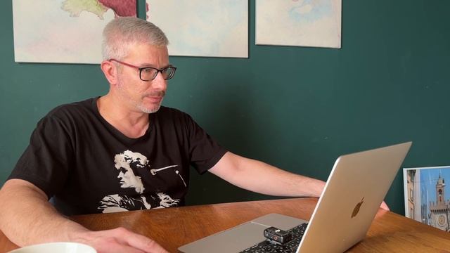 Подростки звереют? Сразу ряд инцидентов в Приангарье. Коммунисты пошли в атаку. Бездомные собаки.