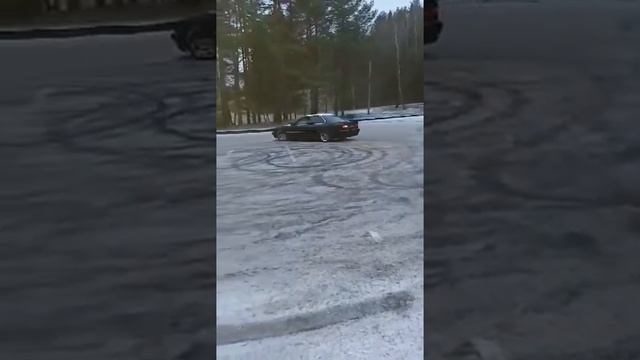 BMW e38 728 смотреть онлайн