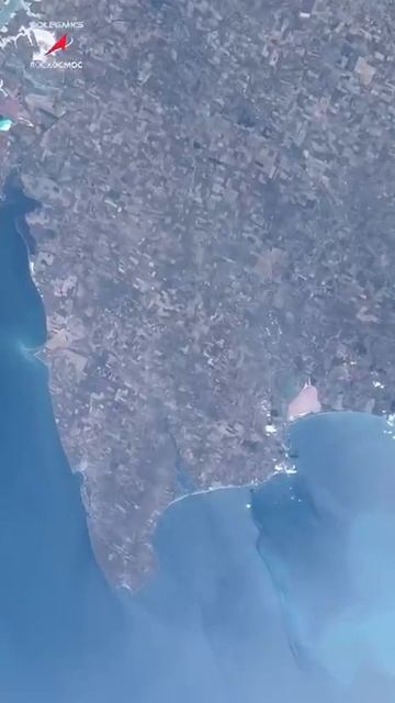 Крымский мост видно отовсюду... смотреть онлайн