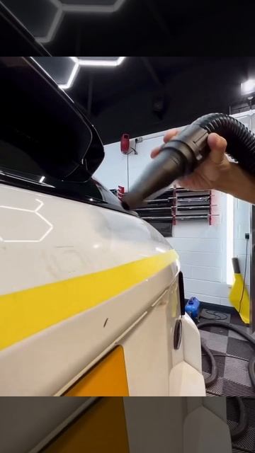 How to change your car emblems and badges yourself #diy #rangerover #car #sportscar #ghananews #gh смотреть онлайн
