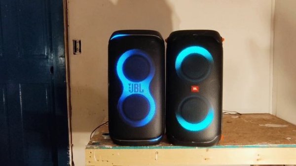 JBL party box club 120 vs JBL party box 110 Max volume plug in bass booster 1 plug in