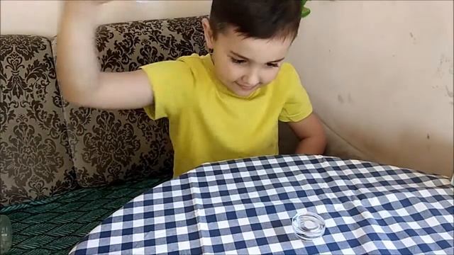Соловьёв Дмитрий, 7 лет, С. Чёрный "Застенчивый таракан" смотреть онлайн