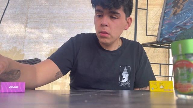 Jeeter Juice Cartridge on the worlds smallest Smart Battery смотреть онлайн