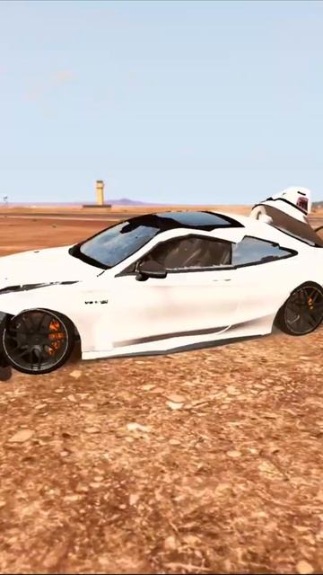 Разбил Mercedes Benz S63 AMG 4MATIC V8 Biturbo W223 #shorts #amg #s63coupe #mercedes #w223 #4matic
