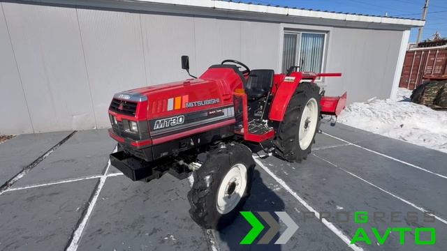 Mitsubishi MT30 - японский минитрактор мощностью 30 л.с. с почвофрезой R1908 (Рабочий захват 19см) смотреть онлайн