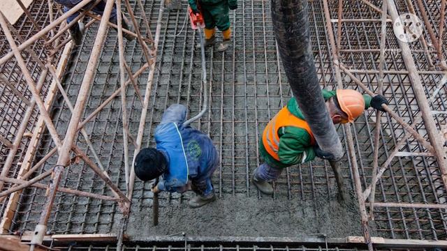 Бехтарин Газал АФСУЗ да ин мулки гариб хор шудем смотреть онлайн