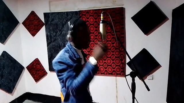SMART BOY MTU MBADI BEHIND THE STUDIO RECORD MENINA AUDIO смотреть онлайн