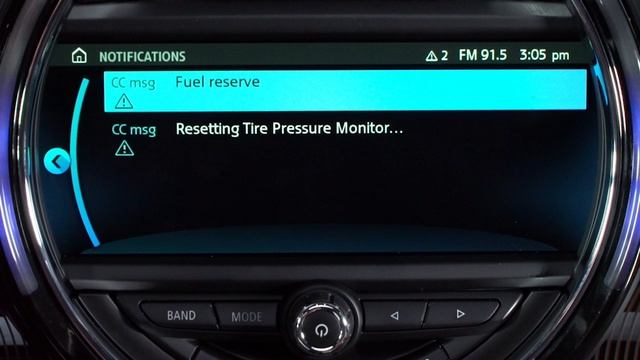 MINI USA | MINI Connected With Touchscreen | Overview смотреть онлайн