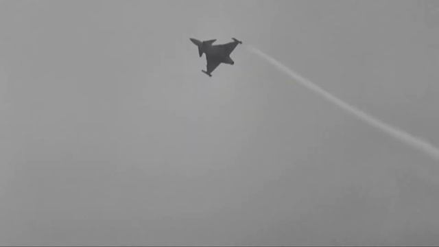 RIIAT 2014: Swedish AF Saab Gripen 229-02 13.7.14 (Sunday) смотреть онлайн