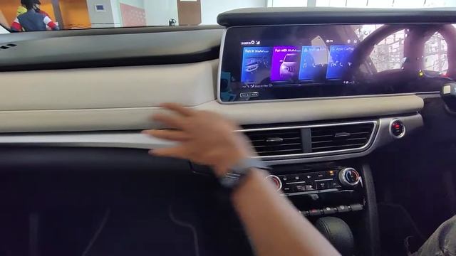 2021 Mahindra XUV 700 WALKAROUND & INTERIORS | AX7L | pt.1 смотреть онлайн