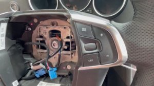 Как снять руль на Ситроен С4/Citroen C4 2017год