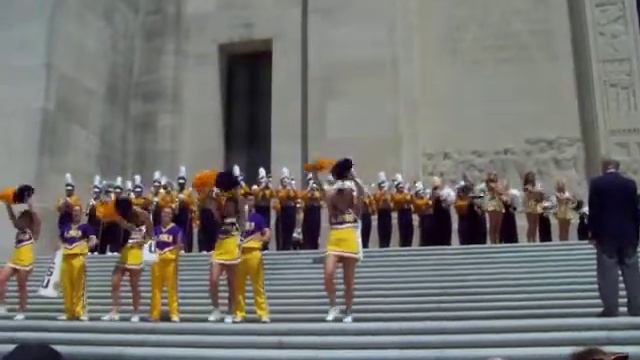 LSU Tiger Band LSU 150 yr. celebration "TIGERS" смотреть онлайн