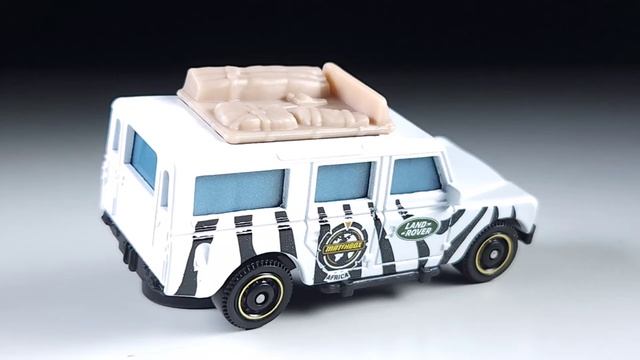 Matchbox Mainline Review: 1965 Land Rover Gen II Safari смотреть онлайн