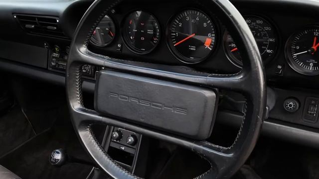 1988 Porsche 911 3.2 Targa смотреть онлайн