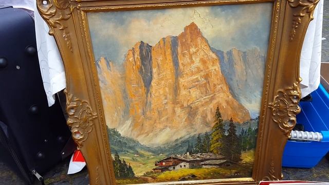 Есть ли на барахолке в Веддинге антиквариат - проверим!