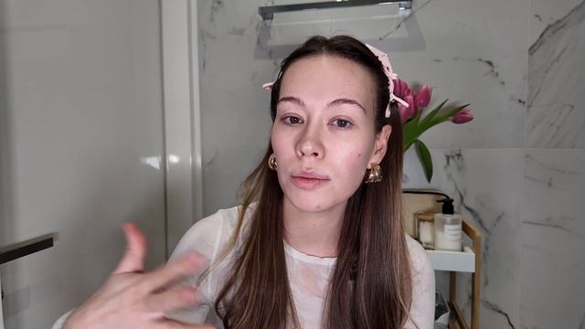 ВЕЧЕРНИЙ УХОД для чувствительной кожи с розацеа! ЧТО ВСЕГДА ЛЕЖИТ В МОЕЙ ВАННОЙ? смотреть онлайн