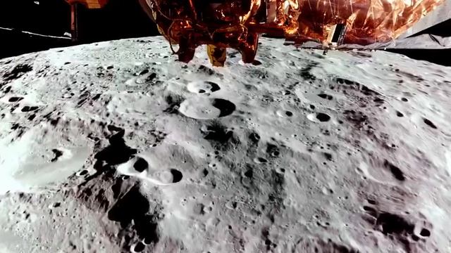 Любуемся лунным ландшафтом на кадрах с аппарата Blue Ghost.