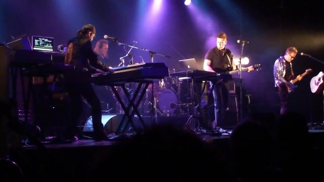 Spock's Beard - Something Very Strange / Crack the Big Sky 2014-05-10 смотреть онлайн