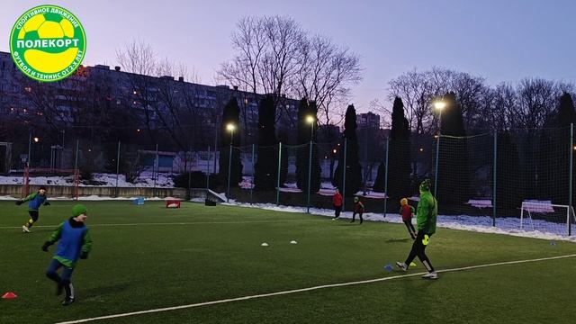 Футбольное упражнение 