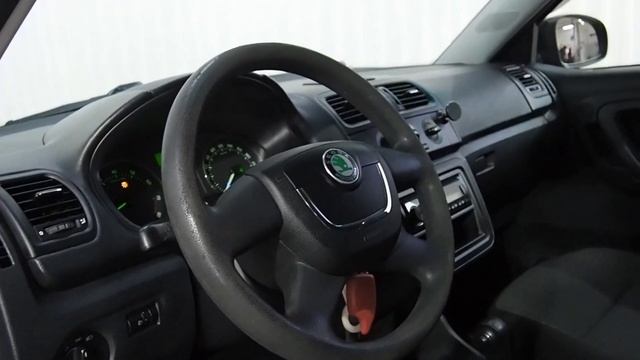 Skoda Fabia 10940 смотреть онлайн