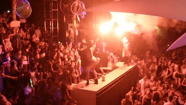 Burning Beach with Dennis Ferrer & Miss Kittin @ Blue Marlin Ibiza UAE - Oct 31st 2014 смотреть онлайн
