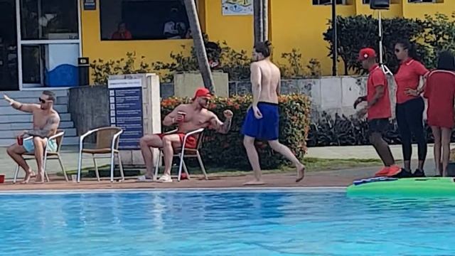Pool Games смотреть онлайн