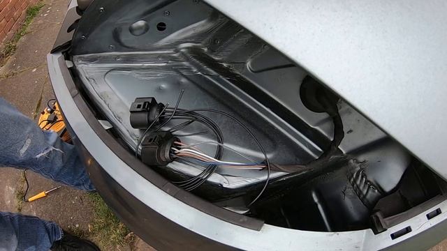 Audi TT rear light fix смотреть онлайн