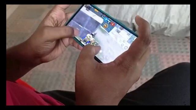 Oppo Reno 5 is it a midrange queen?? смотреть онлайн