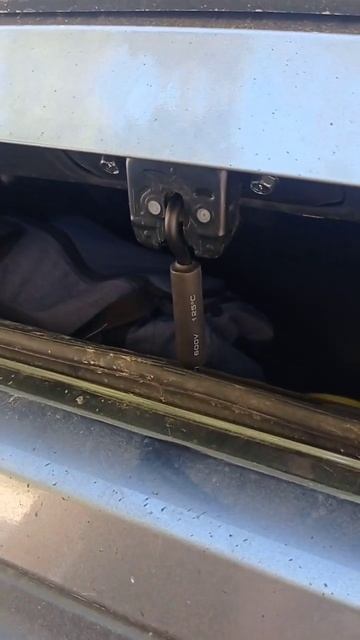 Крючок для багажника, крючок в замок багажника для проветривания на стоянке для собаки