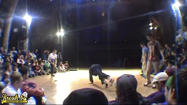 Pluto & InTackt (Ruffneck Attack) Vs. Gipsy & Gun (Illusion Of Exist)