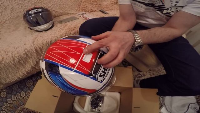 Обзор шлема Shoei X-Spirit iii ASSAIL TC-2 против X-Spirit ii (X-12 vs X-14): распаковка и фестлук смотреть онлайн