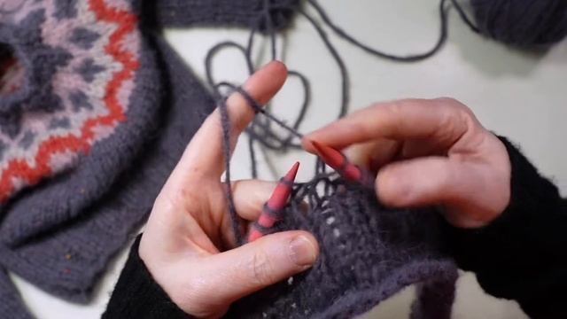Rundpassen Pulli stricken - Abschlußarbeiten #7 смотреть онлайн
