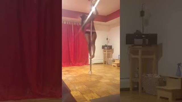 Mercenary Pole Dance Freestyle смотреть онлайн