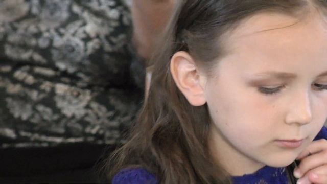 Софійка Петрів та Марічка Когут, оркестр CANTABILE смотреть онлайн