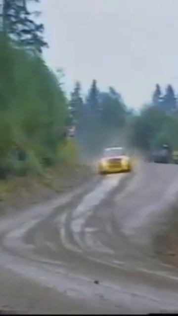 What did Škoda and SEAT have in common in the late 1990s? Besides VW ownership of course