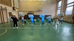 Танец Облака белогривые лошадки